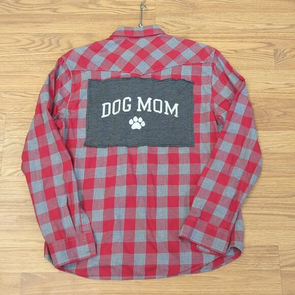 Dog Mom Flannel upcycled one of a kind size Medium unisex - Picture 3 of 8